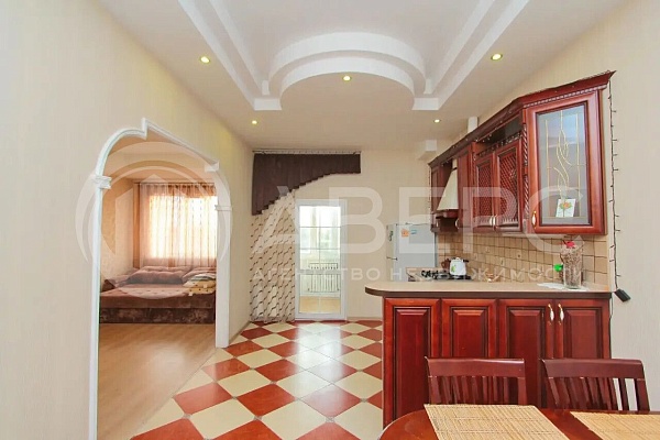 3-к квартира, 117 кв.м.