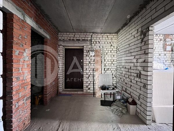 2-к квартира, 70 кв.м.
