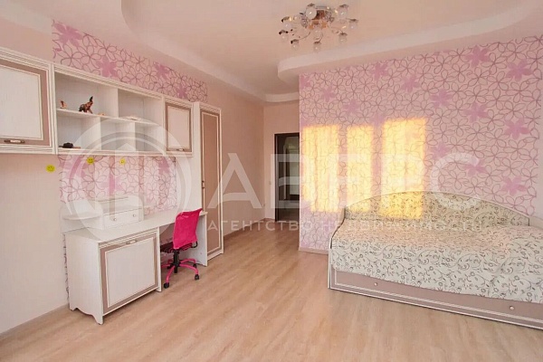 3-к квартира, 117 кв.м.