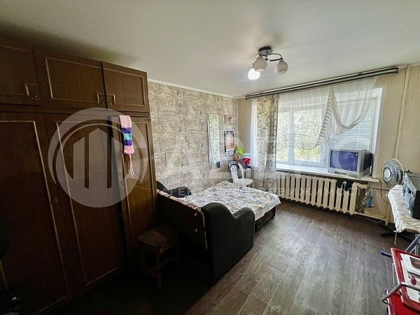 Комната , 107 кв.м.