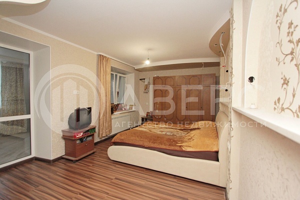4-к квартира, 140 кв.м.