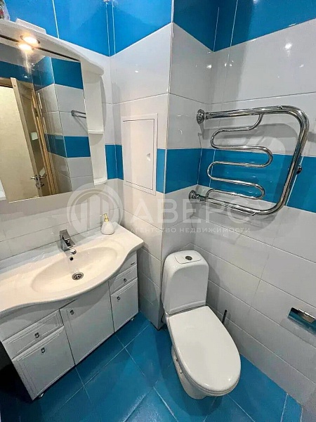 2-к квартира, 60 кв.м.