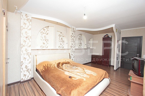 4-к квартира, 140 кв.м.