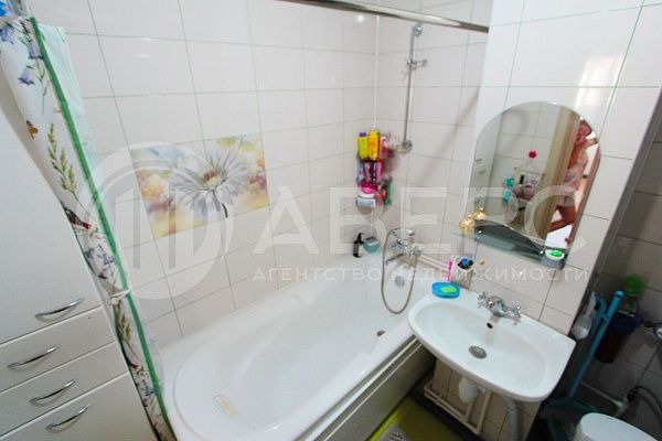 2-к квартира, 49 кв.м.