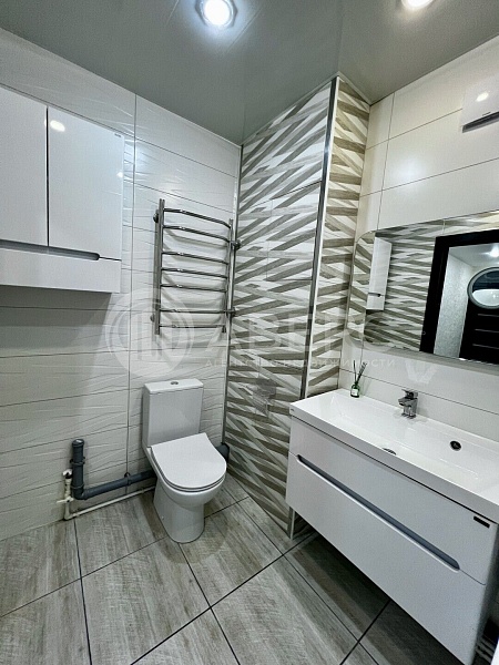 2-к квартира, 56 кв.м.