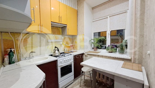 2-к квартира, 37 кв.м.